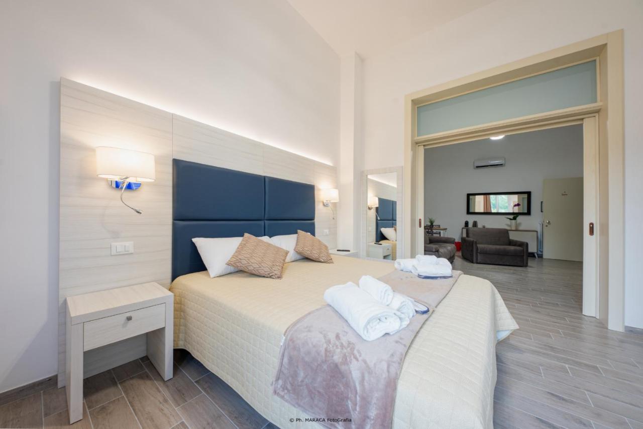 B&B Gianmarti Suite Λέτσε Εξωτερικό φωτογραφία